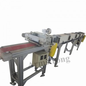 Semi-awtomatikong gluing machine