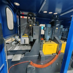 CNC grinding machine for commercial vehicle